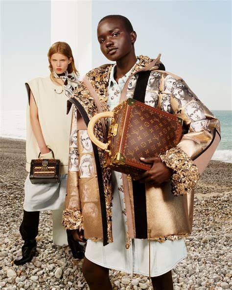 Louis Vuitton: Fashion Photography 